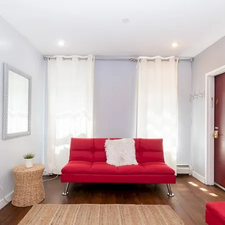 Bright And Beautiful 3 Bedroom Midtown West Apartment *