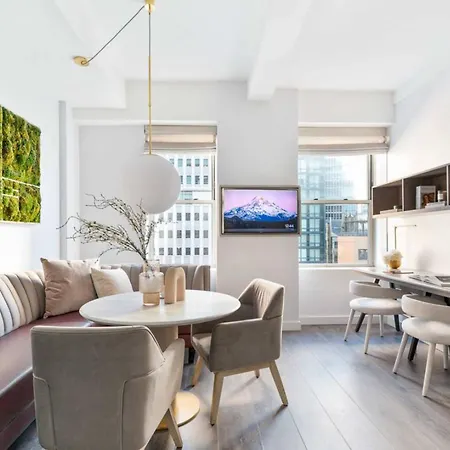 Alluring And Spacious 1 Bed 1 Bath New York