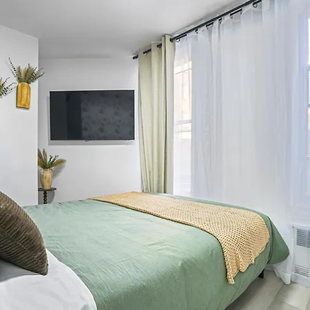 Urban Unit In The Heart Of Chinatown *