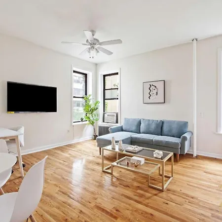 Apartment Gorgeous 2 Bedroom In Ues *