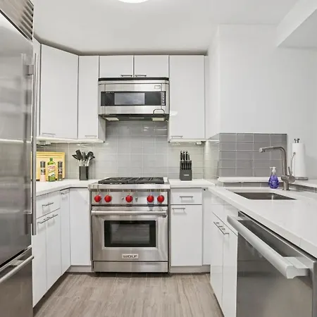 Charming Ues 1br Duplex Near Park New York