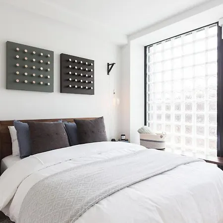 Stylish Williamsburg One Bedroom Near Manhattan * New York
