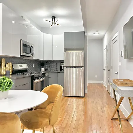 Large 4 Bedroom Nyc *