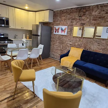 Relax And Unwind At Chic Bed-stuy Brownstone * New York