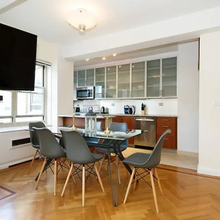 Apartment Time Square Vicinity- Luxury 2br 2ba Nyc New York