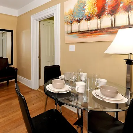Comfy 3 Bedroom 1 Bath In Nyc *