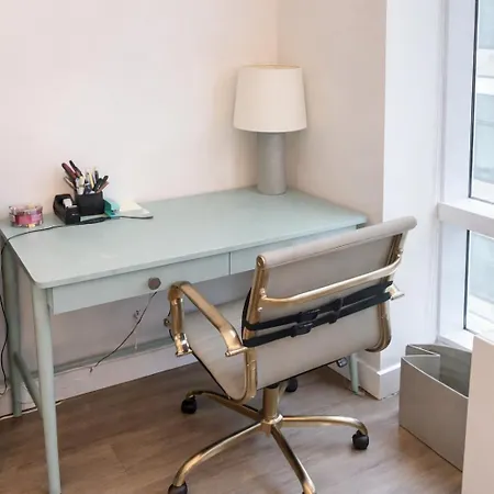 Apartment Stylish Downtown Brooklyn Near Subway & Manhattan New York