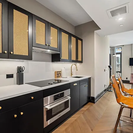 Freeman 401 By Rove Travel - W Shared Amenities Apartment