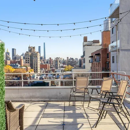 Apartment Chelsea 1br In Shared With Laundry And Rooftop *