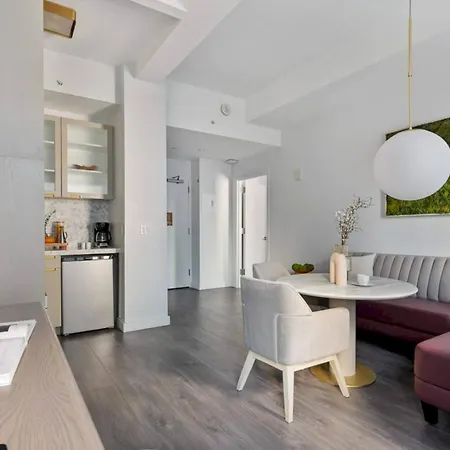 Alluring And Spacious 1 Bed 1 Bath
