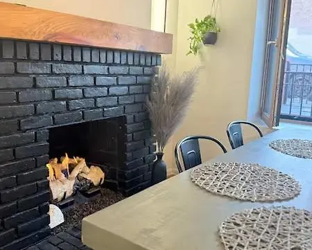 Beautiful Gowanus Townhome * New York