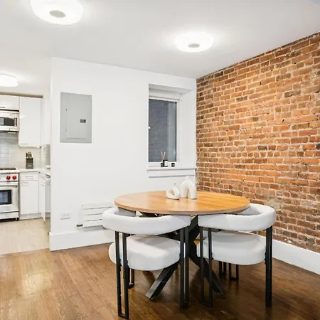 Charming Ues 1br Duplex Near Park Apartment