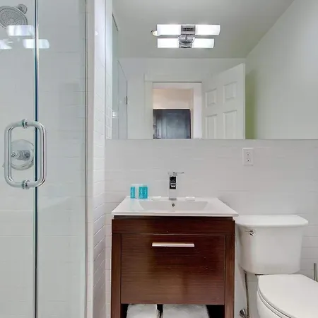 East Village By Vibe I Apartment *