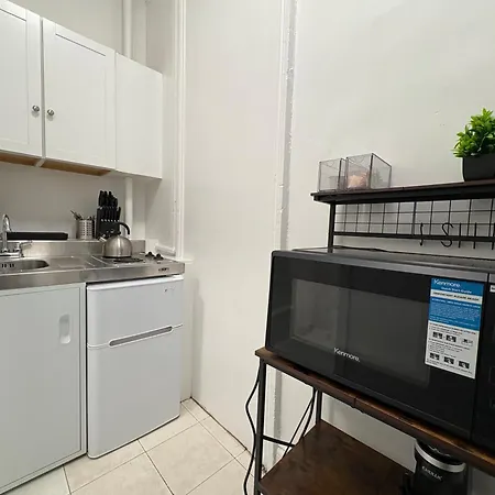 The Midtown Ninth Manhattan Times Square Apartment *