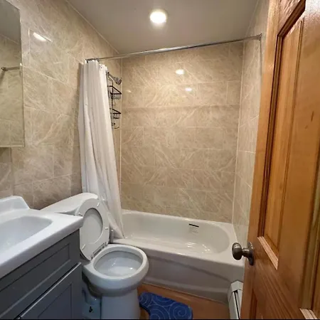 Apartment Hazari House Pine St *