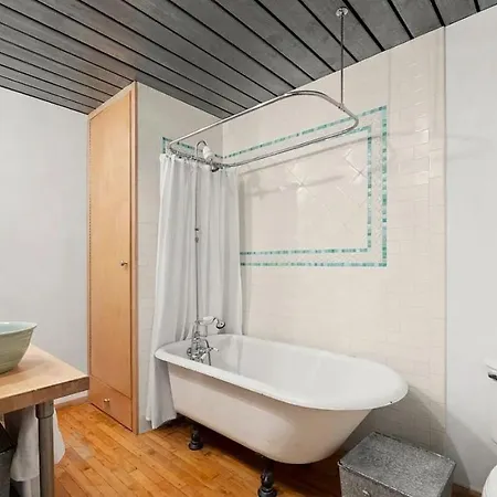 Apartment Sun-filled Luxury Historic 2 Bedrooms Apto New York