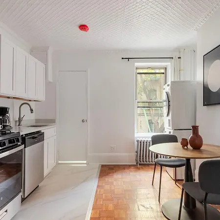 Blueground Alphabet Washer Nr Tompkins Square Park Nyc-2161 Apartment *