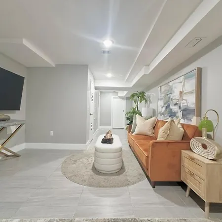 Large 4 Bedroom Nyc New York