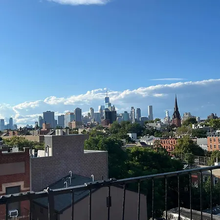 Prime Cobble Hill Spacious 1br Alcove Apartment