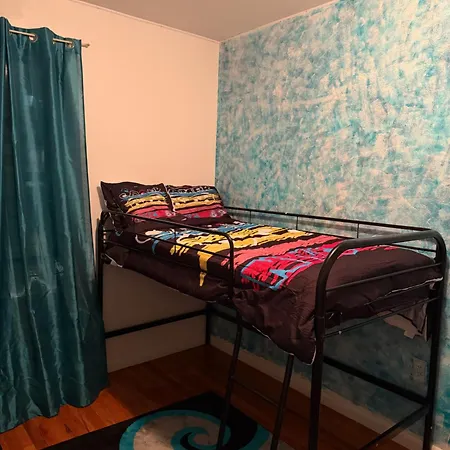 Cozy 2 Bedroom In Thriving Crown Heights Area Apartment New York