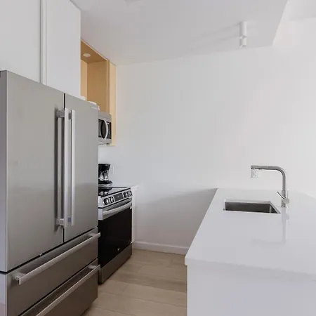 Apartment Blueground Long Island Fitness Center Nr Gantry Plaza State Park Nyc-2181