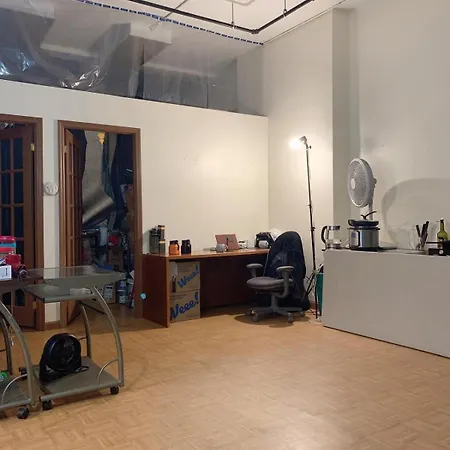 Near Seaport In Chinatown Apartment New York