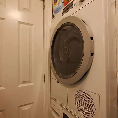 Urban Oasis 1br East Village Hideaway With Patio!