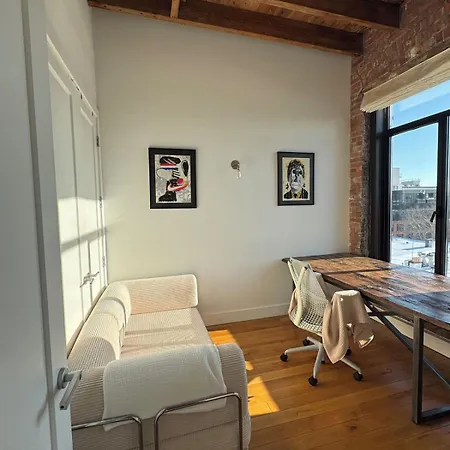 Sky-high Sanctuary Penthouse With Panoramic Views