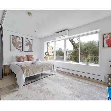 Apartment Bright And Spacious Apt, W&d In Unit - Monthly New York
