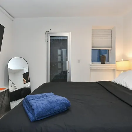 Apartment Cozy 1br In Manhattan W Private Terrace New York