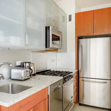 Midtown 1br W Gym Doorman Nr Grand Nyc-746 *