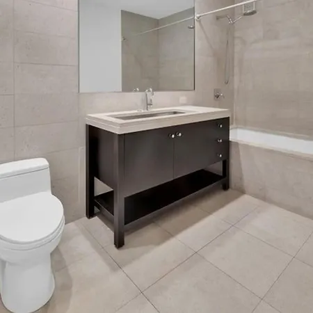 1600 Broadway Apartment New York