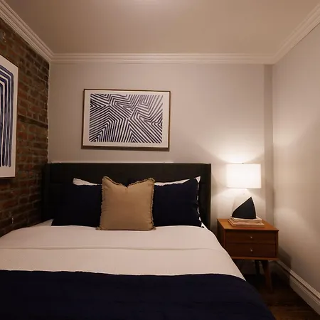 Urban Oasis 1br East Village Hideaway With Patio! New York