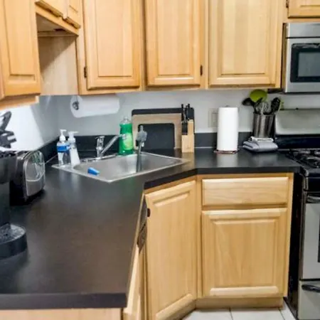 Apartment Spacious 3 Bedroom In Prime Location Of Nyc *