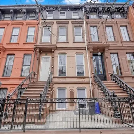 Apartment Trendy 3br Brooklyn Just Minutes To Manhattan *