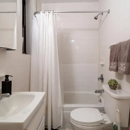 2-bedroom In Hells Kitchen - Manhattan! Apartment