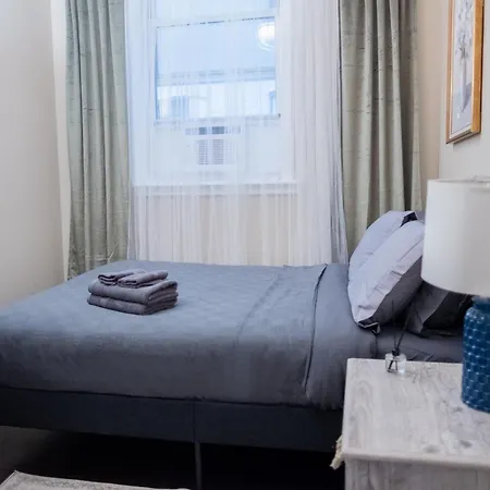 Apartment Brand New 3br 2ba Next To Park, Elevator *