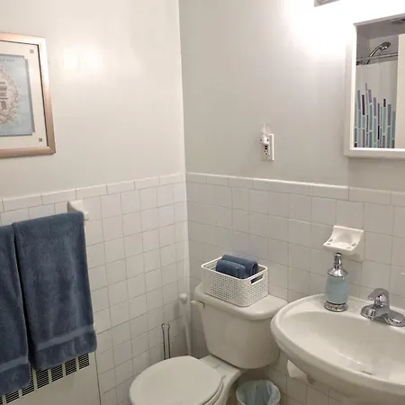 Rated 1br - Lenox 127