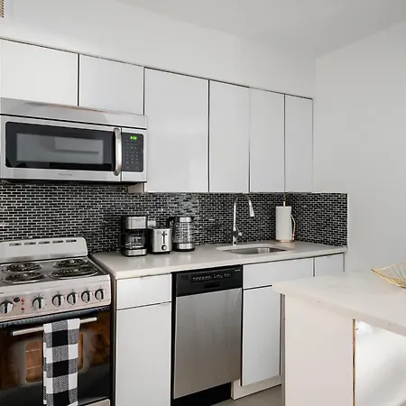 26-1c Gramercy Large 1br Wd Apartment *