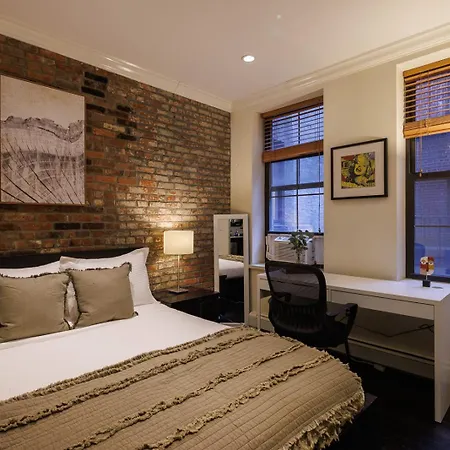Apartment Refined & Stylish Manhattan Haven New York
