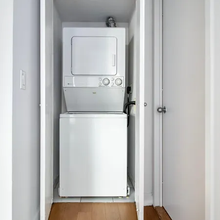 Chelsea 1br W Doorman Wd Nr West Village Nyc-1385