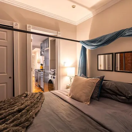 Prestige Gramercy Park Apartment New York