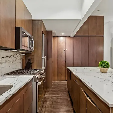 Apartment Stunning Full Floor 2500 Sf 3br Loft Elevator And Wd *