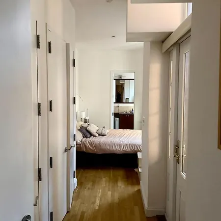 Noho Luxury Building 1br With Living With Pool And First Floor *
