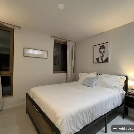 Beautiful Gowanus Townhome Apartment *