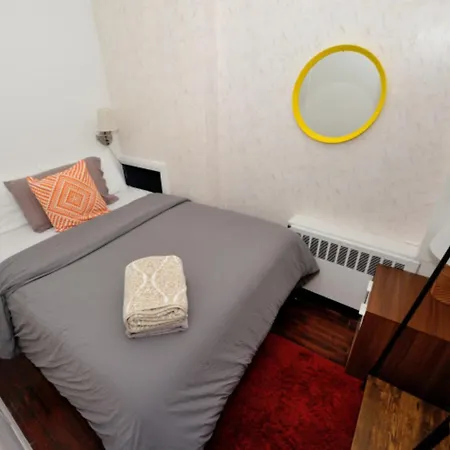 Apartment Spacious 3 Bedroom In Prime Location Of Nyc New York