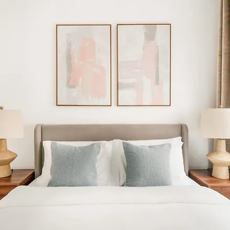 26a-2 Spacious Brand New Fully Furnished 2-bedroom In Prime Murray Hill Move-in Ready Apartment *