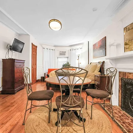 Brooklyn Beautiful Apartment New York