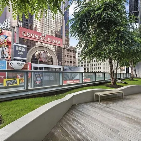 1600 Broadway Apartment