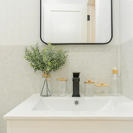 Chic In Brooklyn W Washer & Dryer Apartment New York